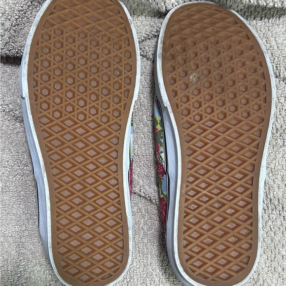 Vans 721357 Roses On Blue Checkered Pattern Sk8 Shoe Off The Wall Size 6.5 - Picture 9 of 10